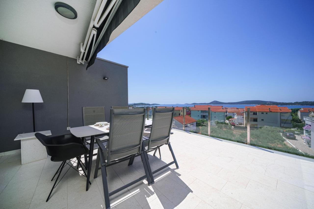 Apartman Karen Vodice Grgurev Ante Kukure 93 Exterior foto