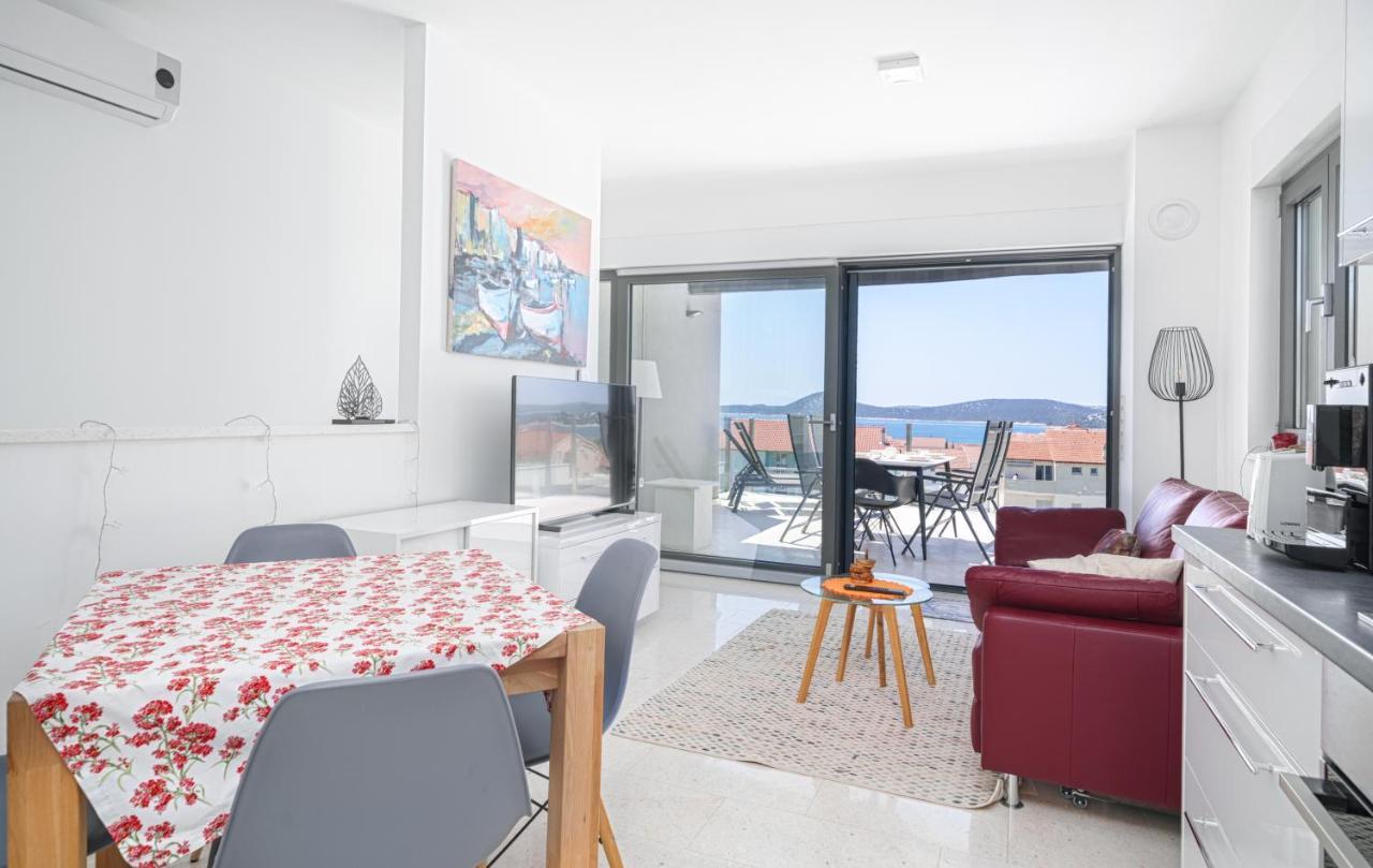 Apartman Karen Vodice Grgurev Ante Kukure 93 Exterior foto