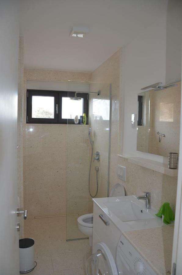 Apartman Karen Vodice Grgurev Ante Kukure 93 Exterior foto