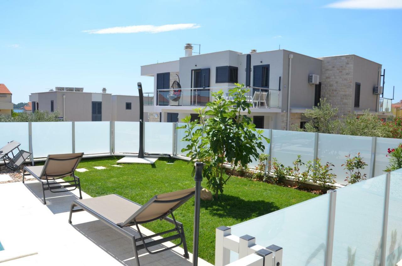 Apartman Karen Vodice Grgurev Ante Kukure 93 Exterior foto